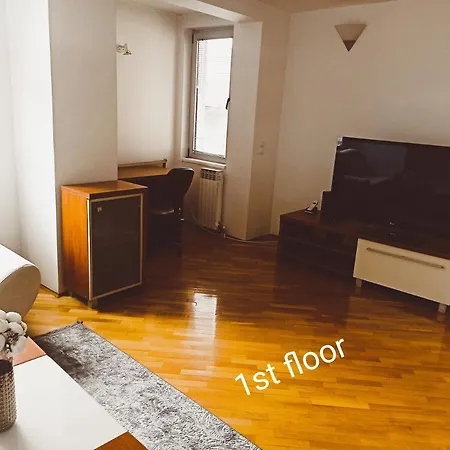 Two-story In The Center Apartament